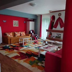 https://andreeas-apartments.bucharesthotelsnow.com